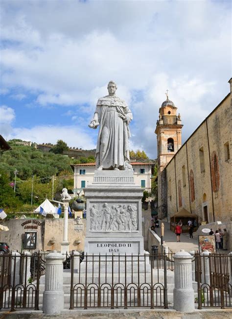 White Marble Statue Of Leopoldo Ii Grand Duke Of Tuscany In