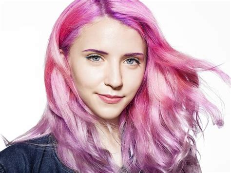 4 Steps To Dye Your Hair Multiple Colors At Home By L