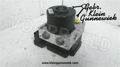 ABS Pump Renault Twingo 8201065089 D4F770 N V T