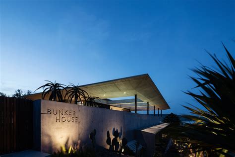 house for sale with bunker