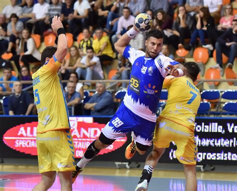 Handball Proligue 3e journée Dijon sincline les armes à la main