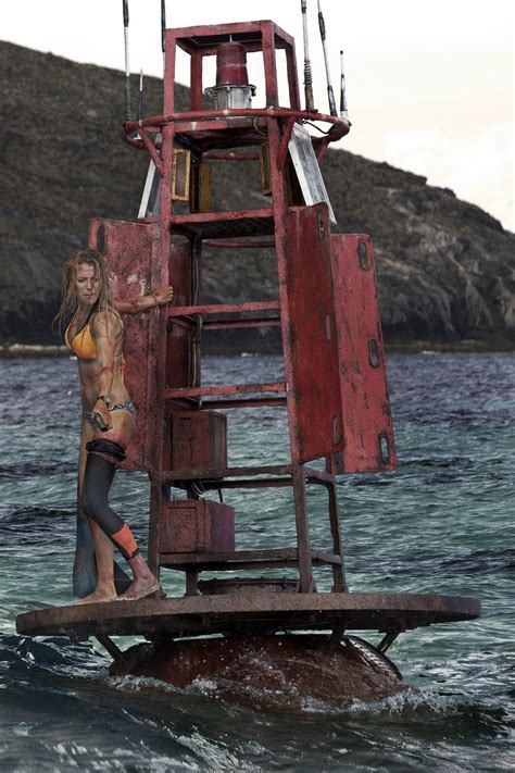 The Shallows Best Horror Movies, Scary Movies, Movie Photo, Picture ...