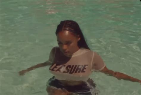 Janelle Mon E Frees The Nipple In Wet T Shirt While Teasing New Music