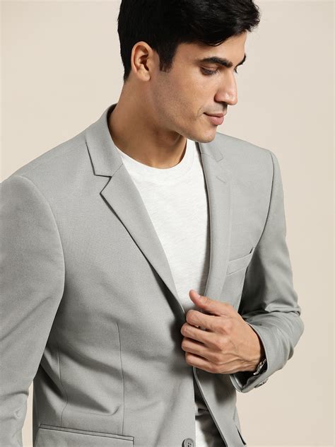 Invictus Men Grey Slim Fit Solid Single Breasted Casual Blazer Price