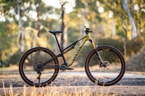 2023 Canyon Neuron Review A Speedy And Light Weight Trail Bike