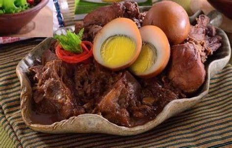 Cara Membuat Gudeg Jogja Dan Krecek Yang Menggugah Selera