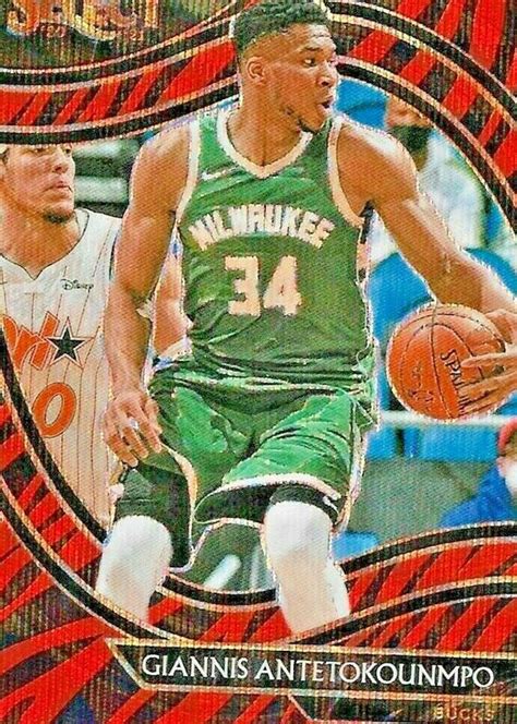 Giannis Antetokounmpo Select Courtside Tiger Ssp Psa