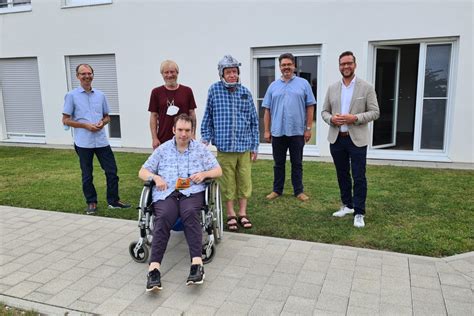 Einweihungsfeier In Neuried Altenheim Neue Wohnh User Der Diakonie