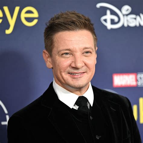 Jeremy Renner - MairiChisom