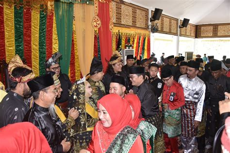 Setelah Penabalan Bupati Kasmarni Dan Wakil Bupati Bagus Santoso Resmi