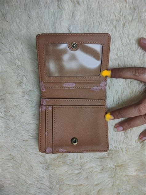 Fossil Mini Emma Wallet Authentic On Carousell