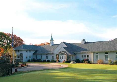 Charles River Country Club in Newton, Massachusetts, USA | Golf Advisor