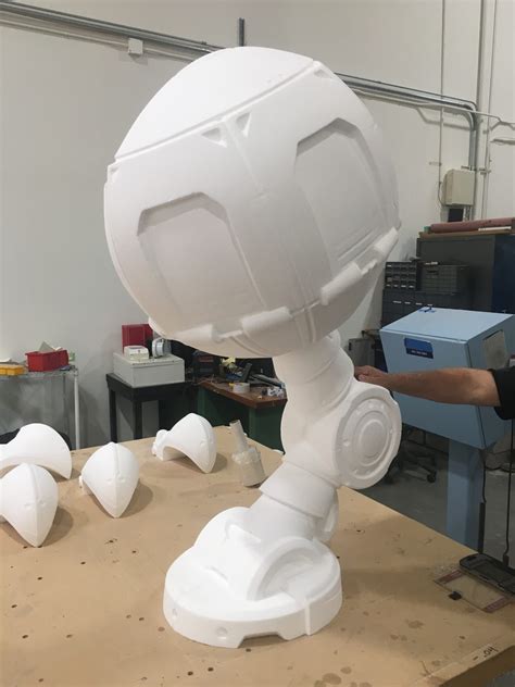 Robotic Chicken - MONDO CREATIONS