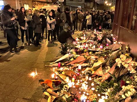 Paris Attack Tragedia Digital Debate Humano Razón Pública