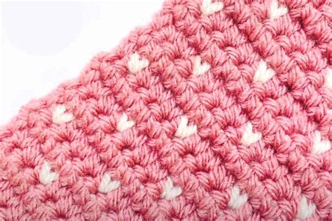 So Lovely! CROCHET Tiny Hearts Pattern