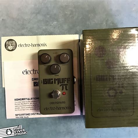 Electro Harmonix Ehx Green Russian Big Muff Pi Fuzz Effects Reverb