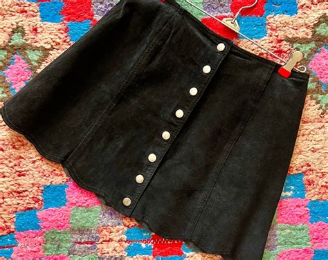 90s Does 70s Black Suede Snap Front Scalloped Mini Skirt Etsy