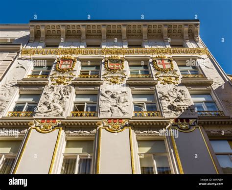 Meinl kaffee Fotos und Bildmaterial in hoher Auflösung Alamy