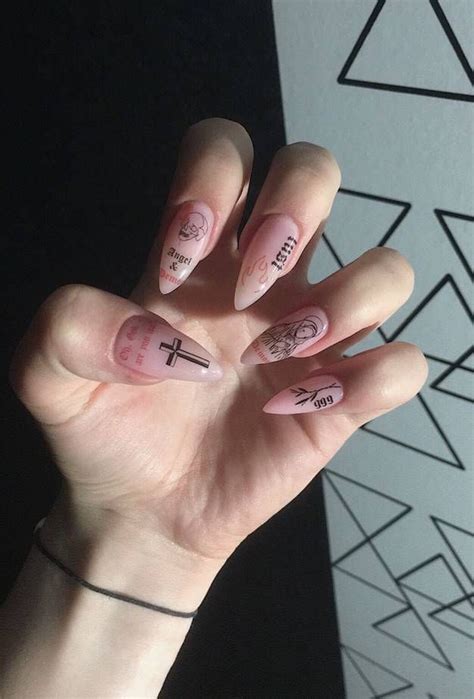 45 Edgy Goth Grunge Black Nails For A Dramatic Look Creative Nails