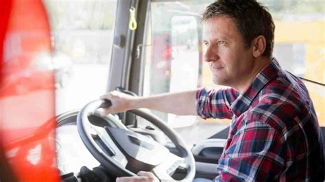 Things You Didn T Know About Semi Truck Drivers In Houston Texas