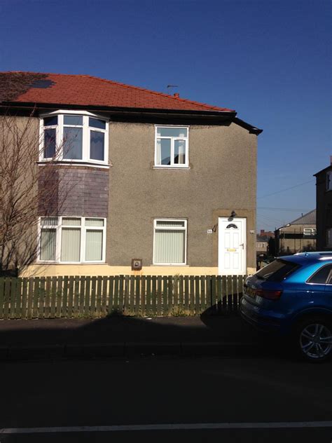 3 Bedroom Ground Floor Flat Sold In Glasgow G52