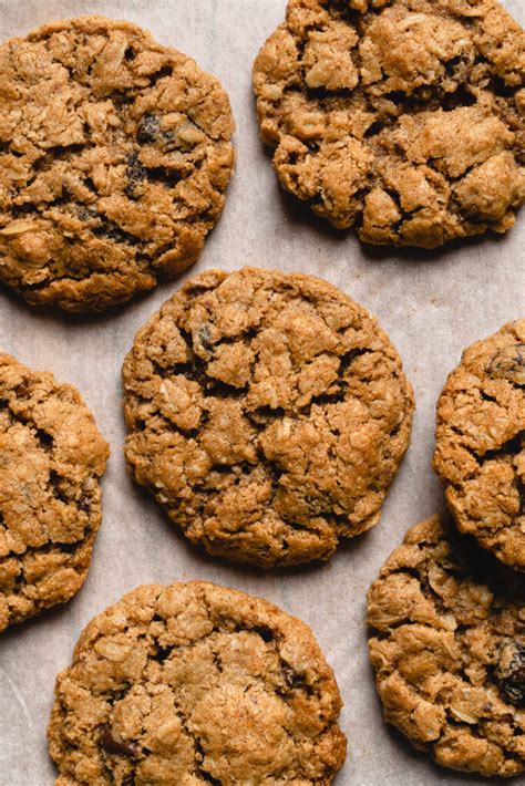 Thin Crispy Vegan Oatmeal Raisin Cookies Ellie Likes Cooking