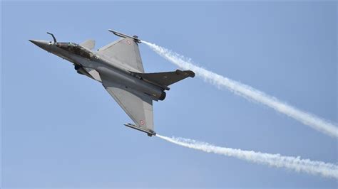 Eau Compra Aviones De Combate Rafale A Francia En El Mayor Contrato