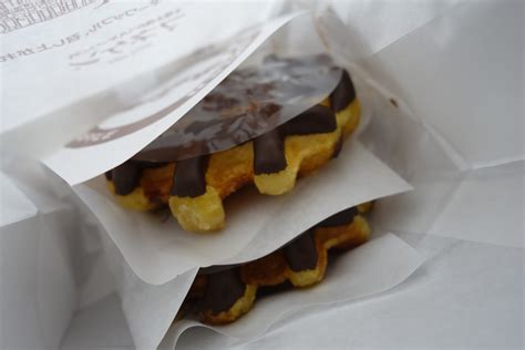 tokyo belly osaka umeda manneken belgian waffles chocolate coating