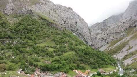 Muere un montañero tras sufrir un accidente en los Picos de Europa leoneses