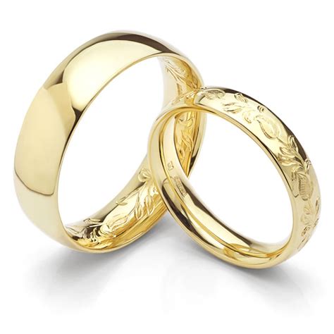 Hand Engraved Wedding Ring Set Leaf Pattern 18ct Yellow Fairtrade Gold