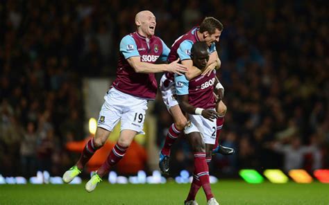 Video West Ham S Mohamed Diame Scores Unstoppable Golazo Against Man