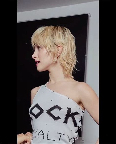 Hayley Williams Hayley Williams Short Hair Short Platinum Blonde