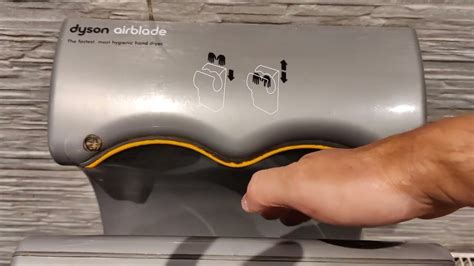 Dyson Airblade Ab03 Handryer At Bird In Hand In Saltford Filmed By My Dad Youtube