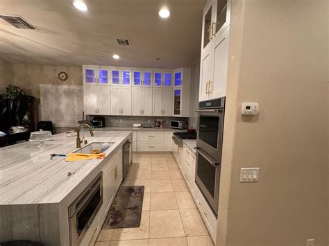 Las Vegas Kitchen Cabinet Center - Premium Kitchen Cabinets in Las