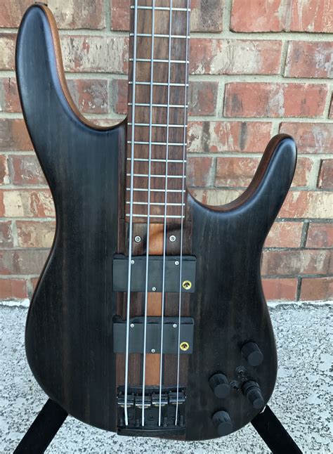 Acacia Custom 4 String Lowend Bass Shop Vault