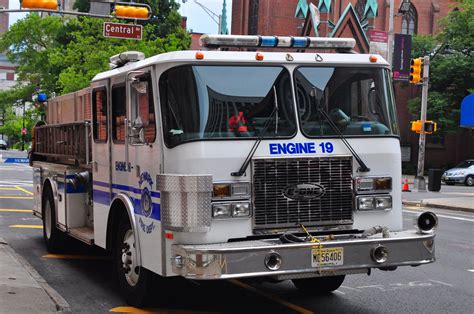 Newark Fire Department Engine E One Newark Fi Flickr