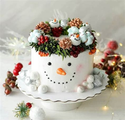 Awesome Christmas Cake Designs in 2020