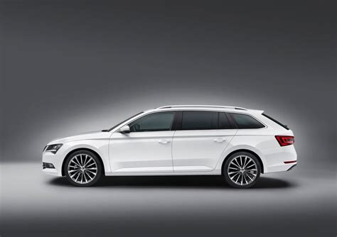 Skoda Superb Station Wagon Tdi Dsg Wagon Style