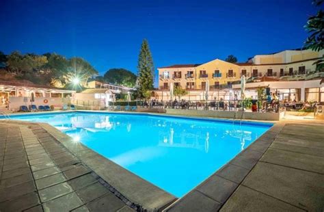 Kefalonia holiday in highly rated hotel with adults-only pool💦