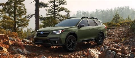 Subaru Outback Green 2024 - Rica Venita