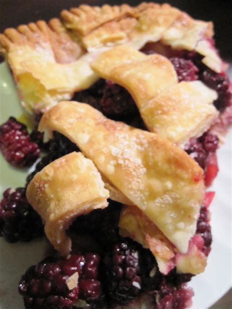 Eat With Grace Old Fashioned Fresh Blackberry Pie