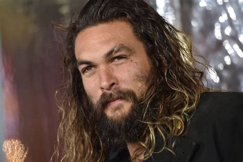 El Remake De The Crow Pierde A Jason Momoa Y A Su Director