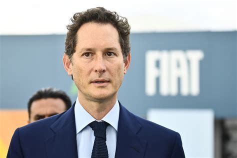 John Elkann si dimette dalla Giovanni Agnelli