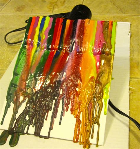 ART THERAPY REFLECTIONS: Fun With Crayons