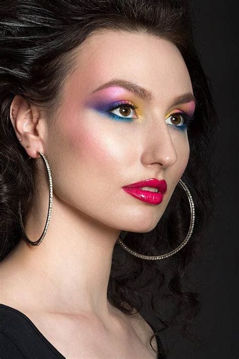 80s Makeup Trends That Will Blow You Away 80s Eye Makeup 80s Makeup