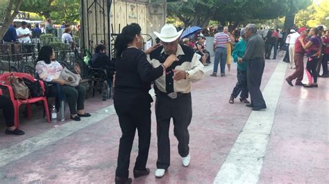 Plaza De Armas Torre N Coahuila Domingo De Baile Ignacio Dur N Y