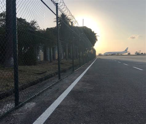 Alambrado Para Aeroporto Lagotela