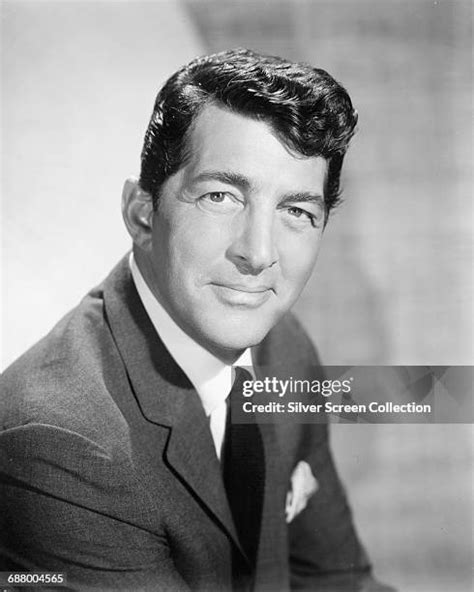 8761 Dean Martin Photos And High Res Pictures Getty Images