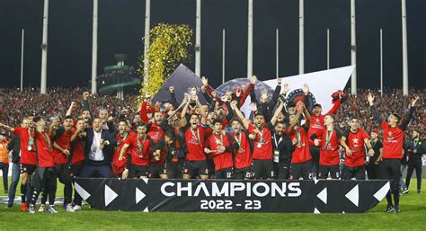 USM Alger crowned 2023 CAF Confederation Cup champions - KingFut