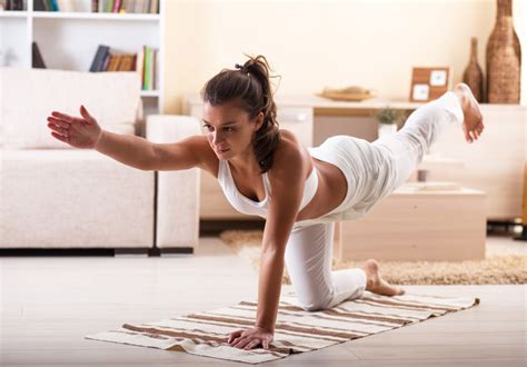 5 consejos para lograr una práctica constante de yoga en casa Yogateca